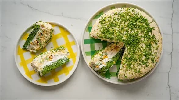 Jaki ser do sałatki? Odkryj najlepsze opcje i smaki, które zaskoczą