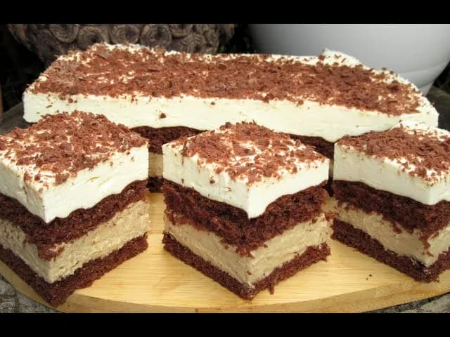 Pyszny przepis na ciasto cappuccino z mascarpone, które zachwyci wszystkich